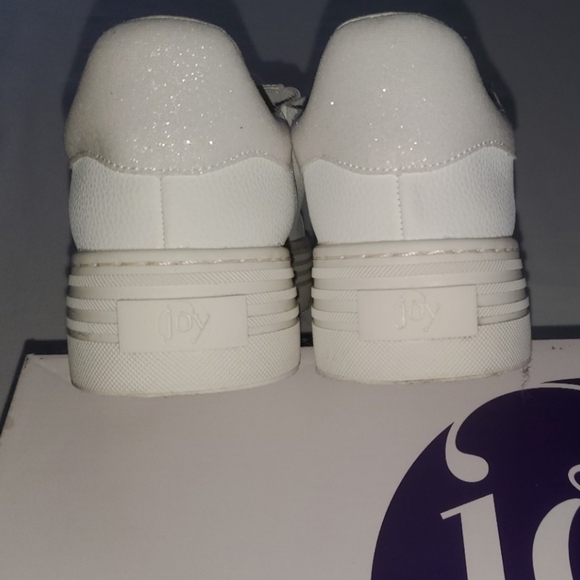 Women's White Sneakers Size 10 Joy Performance Comfort Leather Sneakers In Box - Picture 7 of 13